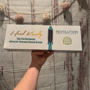 Revolution Professional Infrared Thermal Round Brush